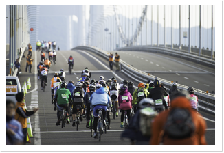 高速道路や瀬戸内の美しい島々を舞台に行うサイクリング大会